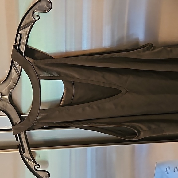 💕VERONICA M💕 Sleeveless Halter Top ~ Black Small S NWOT - Picture 4 of 6